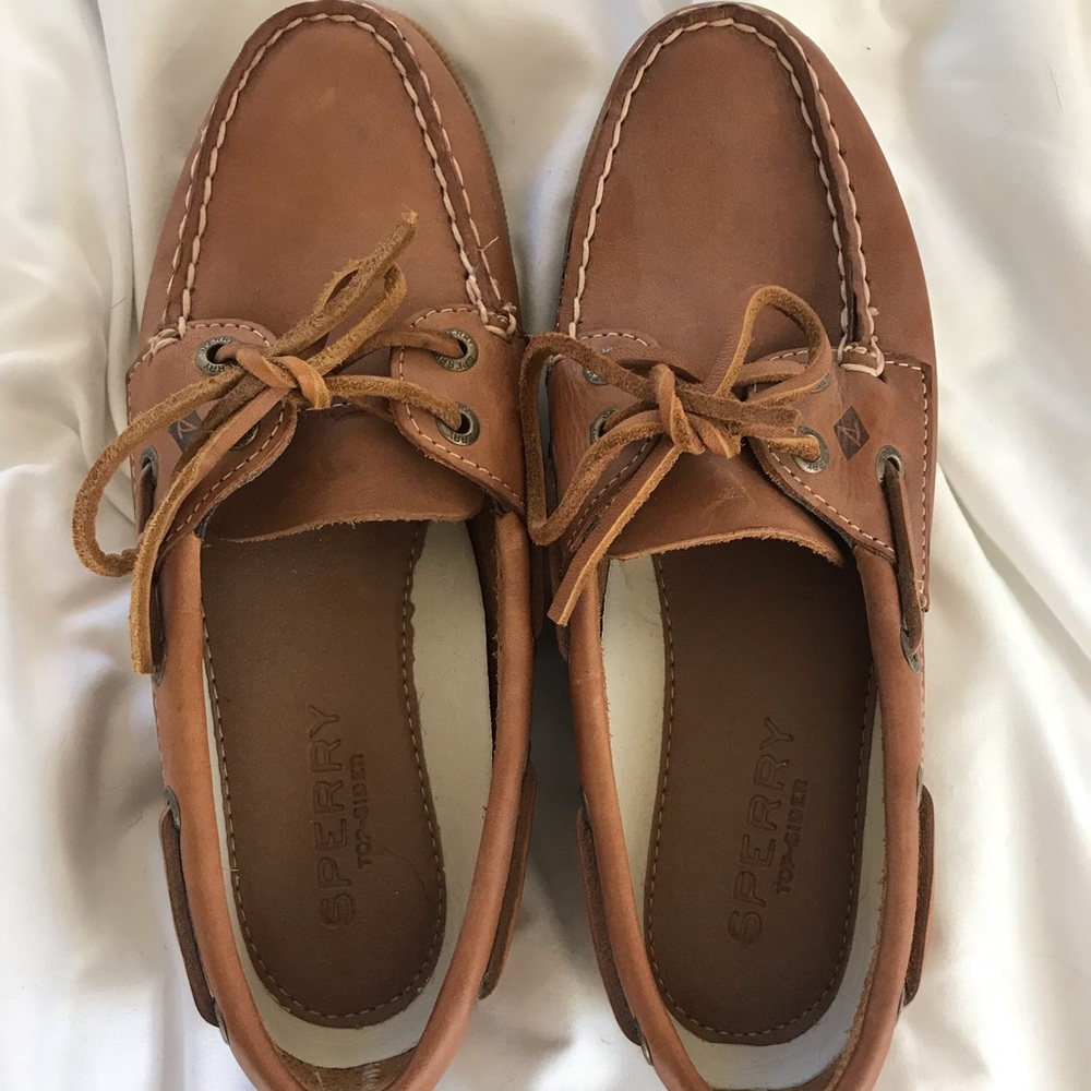 Sperry Top Sider Women’s Classic Sahara Leather